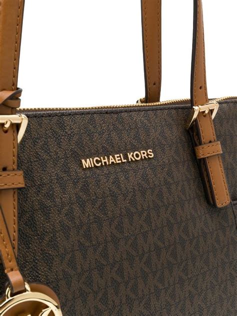 shopper michael kors saldi|michael kors clothing.